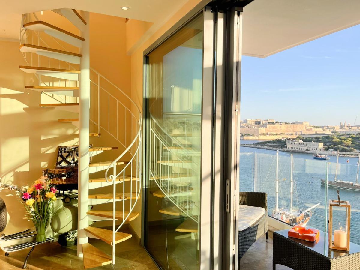 Unique Seafront Triplex Penthouse With Panoramic Bedroom & Rooftop Jacuzzi Overlooking Valletta Сліма Екстер'єр фото